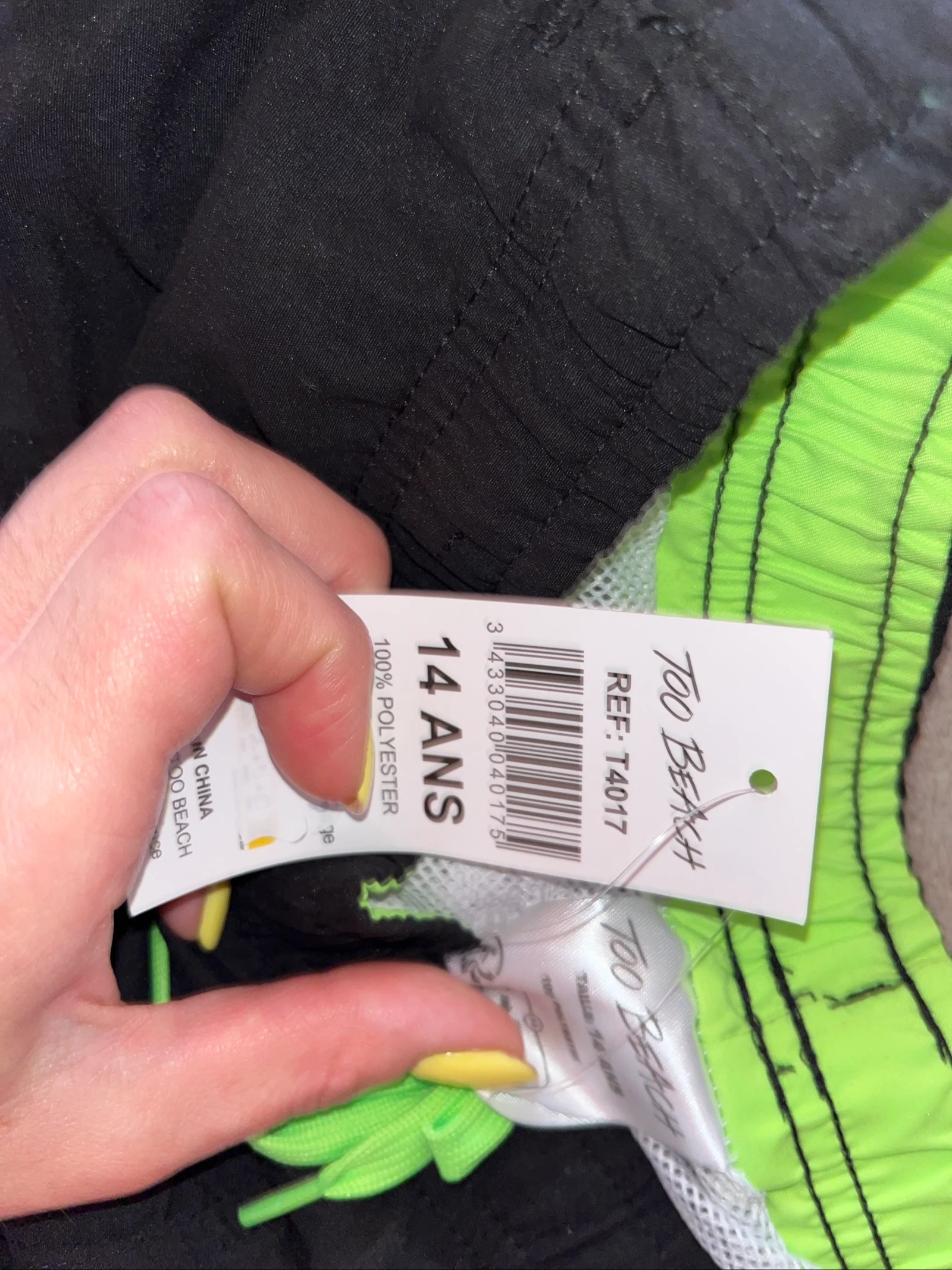 Zwemshort voor jongen 14 jaar zwart en groen nieuw – photo 2